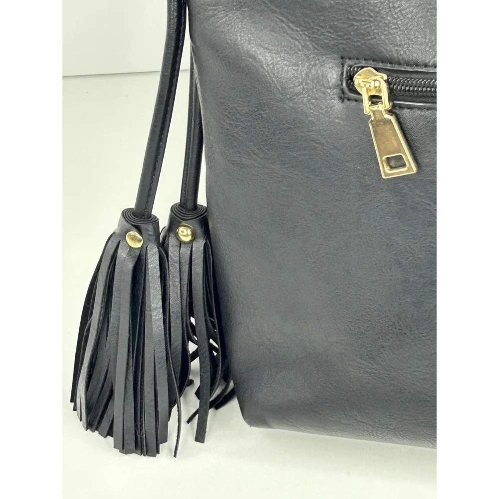 Black Faux Leather Purse Medium Crossbody Metal Handles Chic Inspired Zip Pocket